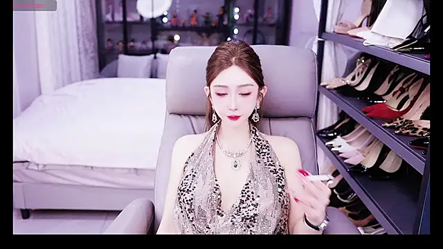 Snapshot of kelariy chatting on 19, 4, 2026 kelariy online show from 19, 4, 2026