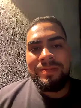 Snapshot of Yuber3 chatting on 1, 10, 2025 Yuber3 online show from 1, 10, 2025