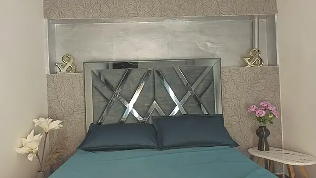  DantFox  online show from 13, 12, 2025