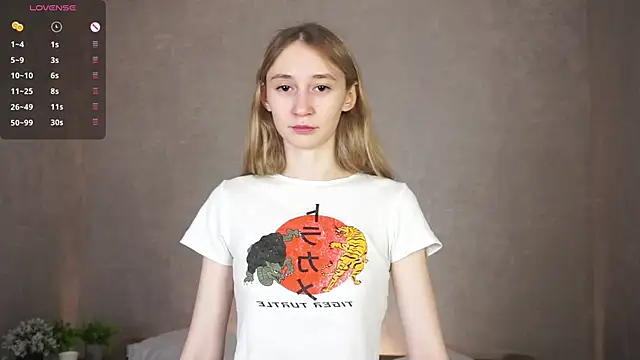 BeatrixHiett online show from 24, 9, 2025