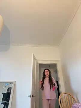 AlitaNova online show from 20, 11, 2025