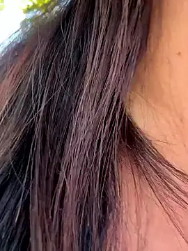 Ninabigtitied online show from 13, 9, 2025