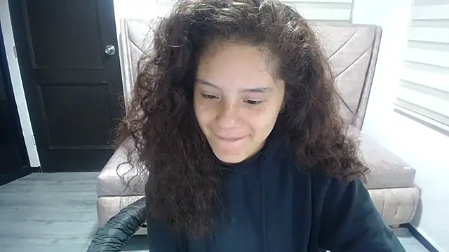 Velvet Moon V online show from 13, 10, 2025