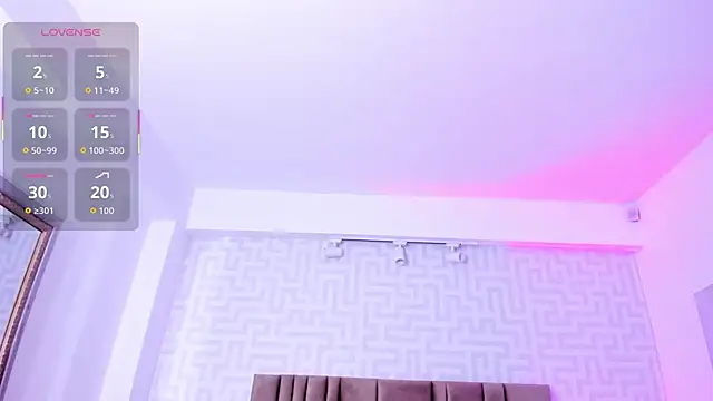 naishaa  online show from 18, 12, 2025