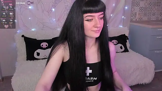 Snapshot of NorinMorin chatting on 4, 7, 2026 NorinMorin online show from 4, 7, 2026