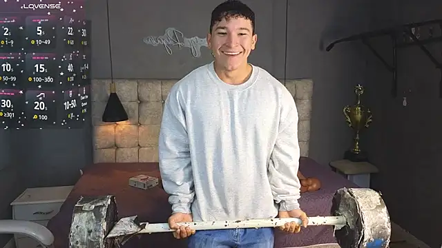 Horny nick18 online show from 29, 10, 2025