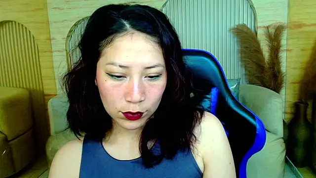 valentina r  online show from 12, 2, 2026