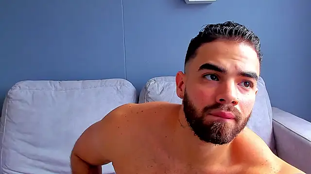 Snapshot of Paul_Phoenix chatting on 21, 10, 2025 Paul Phoenix online show from 21, 10, 2025