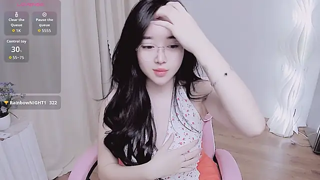 Miu-999 online show from 13, 9, 2025