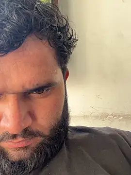 Snapshot of amitsharma7868 chatting on 28, 11, 2025 amitsharma7868 online show from 28, 11, 2025