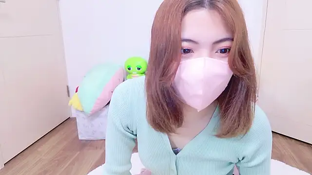 Snapshot of Fuwa_chan chatting on 10, 9, 2025 Fuwa chan online show from 10, 9, 2025