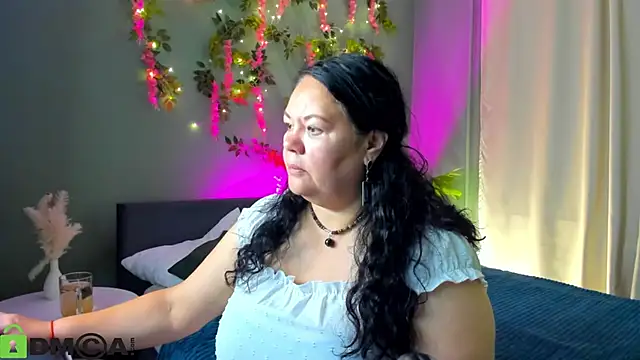 Snapshot of sandra_jackson chatting on 9, 9, 2025 sandra jackson online show from 9, 9, 2025