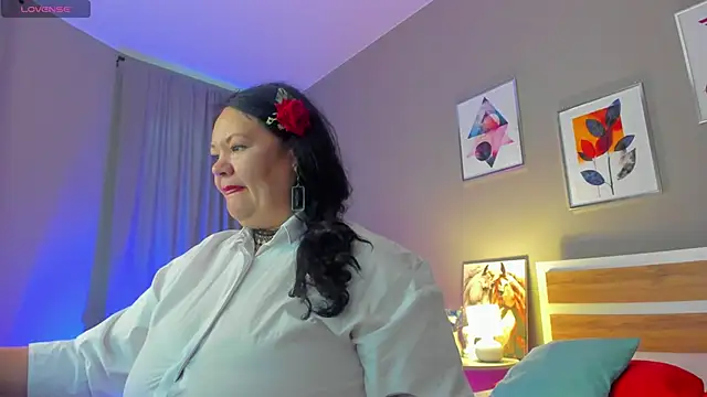 Snapshot of sandra_jackson chatting on 8, 10, 2025 sandra jackson online show from 8, 10, 2025