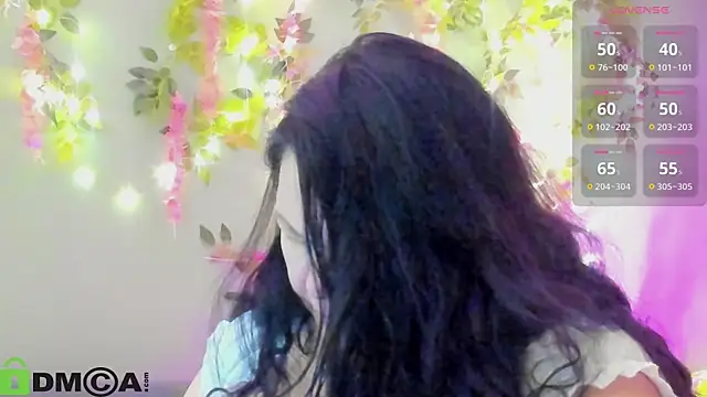 Snapshot of sandra_jackson chatting on 21, 10, 2025 sandra jackson online show from 21, 10, 2025