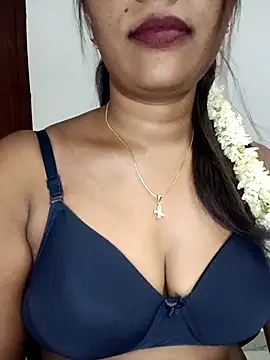 Snapshot of Tamil_kavinila chatting on 28, 4, 2026 Tamil kavinila online show from 28, 4, 2026