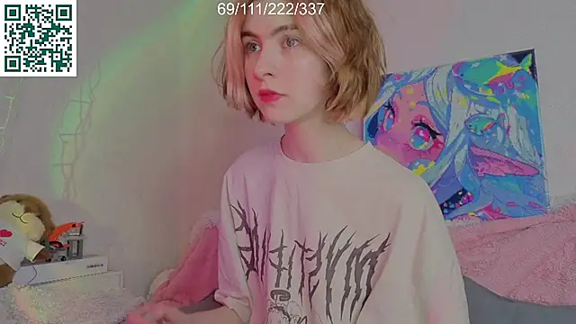 Snapshot of bertamimi chatting on 27, 4, 2026 bertamimi online show from 27, 4, 2026