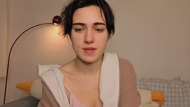 Snapshot of revalation_ chatting on 22, 12, 2025 revalation online show from 22, 12, 2025