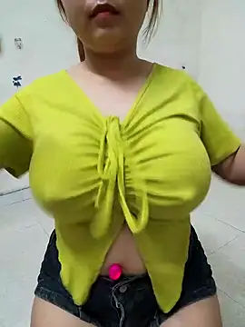 Snapshot of Akira_sera chatting on 6, 10, 2025 Akira sera online show from 6, 10, 2025