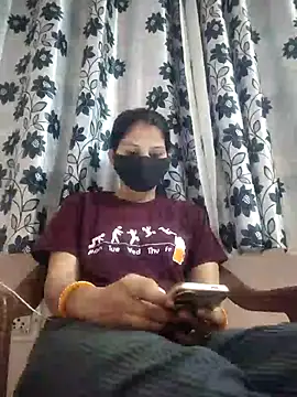 Snapshot of poojam93 chatting on 1, 5, 2026 poojam93 online show from 1, 5, 2026