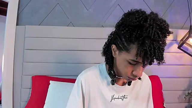 Snapshot of Johan_gz_ chatting on 22, 11, 2025 Johan gz online show from 22, 11, 2025