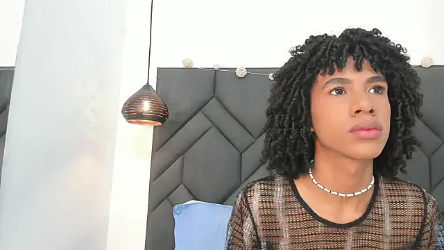 Snapshot of Johan_gz_ chatting on 14, 12, 2025 Johan gz online show from 14, 12, 2025