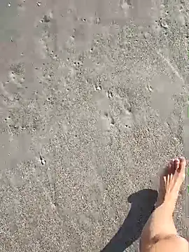 sarahkat86 online show from 9, 11, 2025