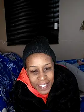 Snapshot of celazimnike062127 chatting on 17, 4, 2026 celazimnike062127 online show from 17, 4, 2026