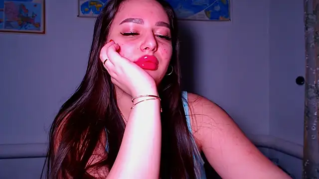 Snapshot of NikiWhite chatting on 12, 11, 2025 NikiWhite online show from 12, 11, 2025