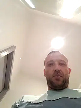 Snapshot of Tony88hgh chatting on 29, 6, 2026 Tony88hgh online show from 29, 6, 2026