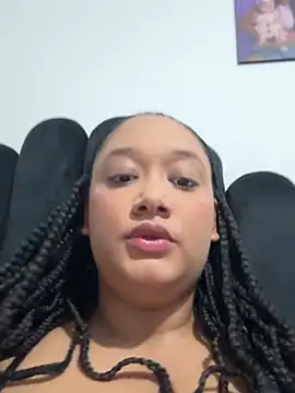 Snapshot of AriaBelle chatting on 19, 5, 2026 AriaBelle online show from 19, 5, 2026