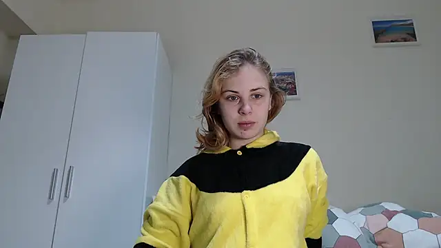 Alismoona online show from 25, 2, 2026