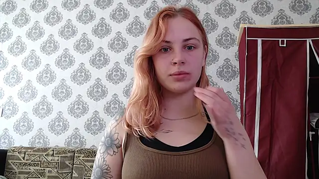 Snapshot of Alismoona chatting on 17, 4, 2026 Alismoona online show from 17, 4, 2026