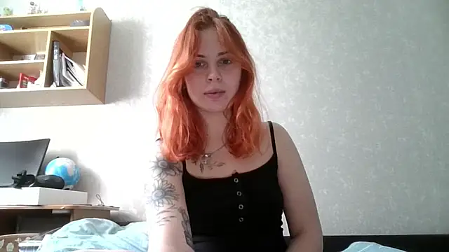 Snapshot of Alismoona chatting on 19, 4, 2026 Alismoona online show from 19, 4, 2026