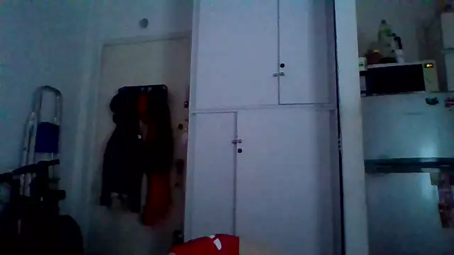 Snapshot of luca23millo90 chatting on 1, 4, 2026 luca23millo90 online show from 1, 4, 2026