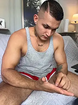 Snapshot of Marco_Vega chatting on 7, 11, 2025 Marco Vega online show from 7, 11, 2025