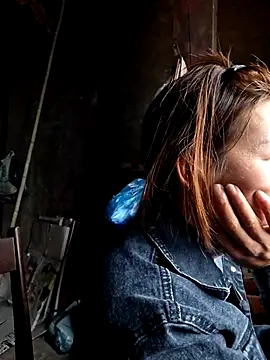 ngocngoc cute online show from 4, 12, 2025