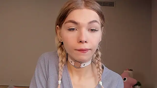 Blondy Fina online show from 16, 4, 2026