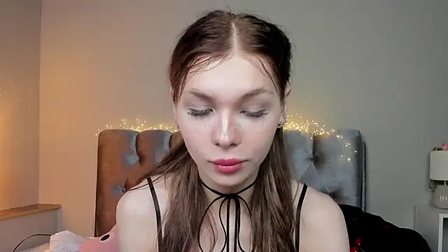 Snapshot of Blondy_Fina chatting on 17, 7, 2026 Blondy Fina online show from 17, 7, 2026