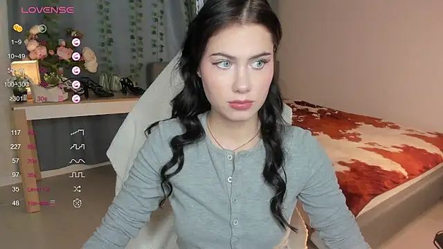 Vanellopes online show from 30, 10, 2025