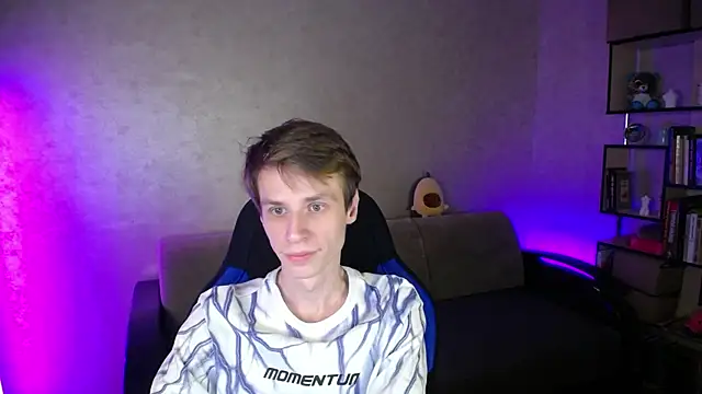 Snapshot of yes_cute_boy_ chatting on 20, 10, 2025 yes cute boy  online show from 20, 10, 2025