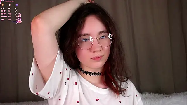 Snapshot of AlbertaClack chatting on 10, 2, 2026 AlbertaClack online show from 10, 2, 2026