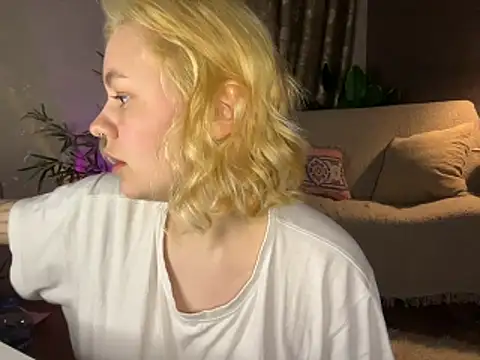 MoonIvy  online show from 2, 3, 2026