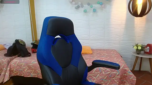 markbowie online show from 15, 11, 2025