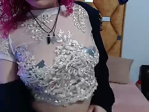 CATTALINAHOT online show from 5, 4, 2026