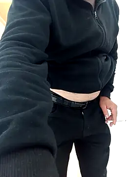 Snapshot of bullut06 chatting on 18, 4, 2026 bullut06 online show from 18, 4, 2026