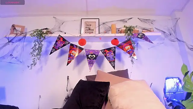 Vampgyal online show from 3, 11, 2025