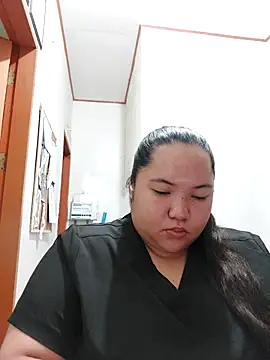 Snapshot of LianaCruzado chatting on 12, 4, 2026 LianaCruzado online show from 12, 4, 2026