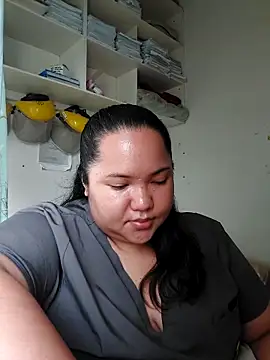 LianaCruzado online show from 2, 5, 2026