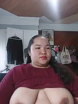 Snapshot of LianaCruzado chatting on 12, 6, 2026 LianaCruzado online show from 12, 6, 2026