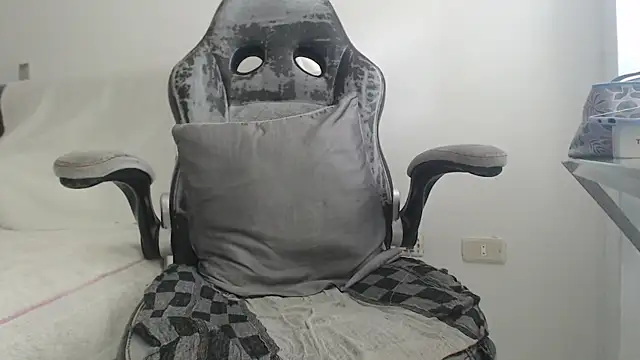 Snapshot of mia_duvall chatting on 6, 12, 2024 mia duvall online show from 6, 12, 2024